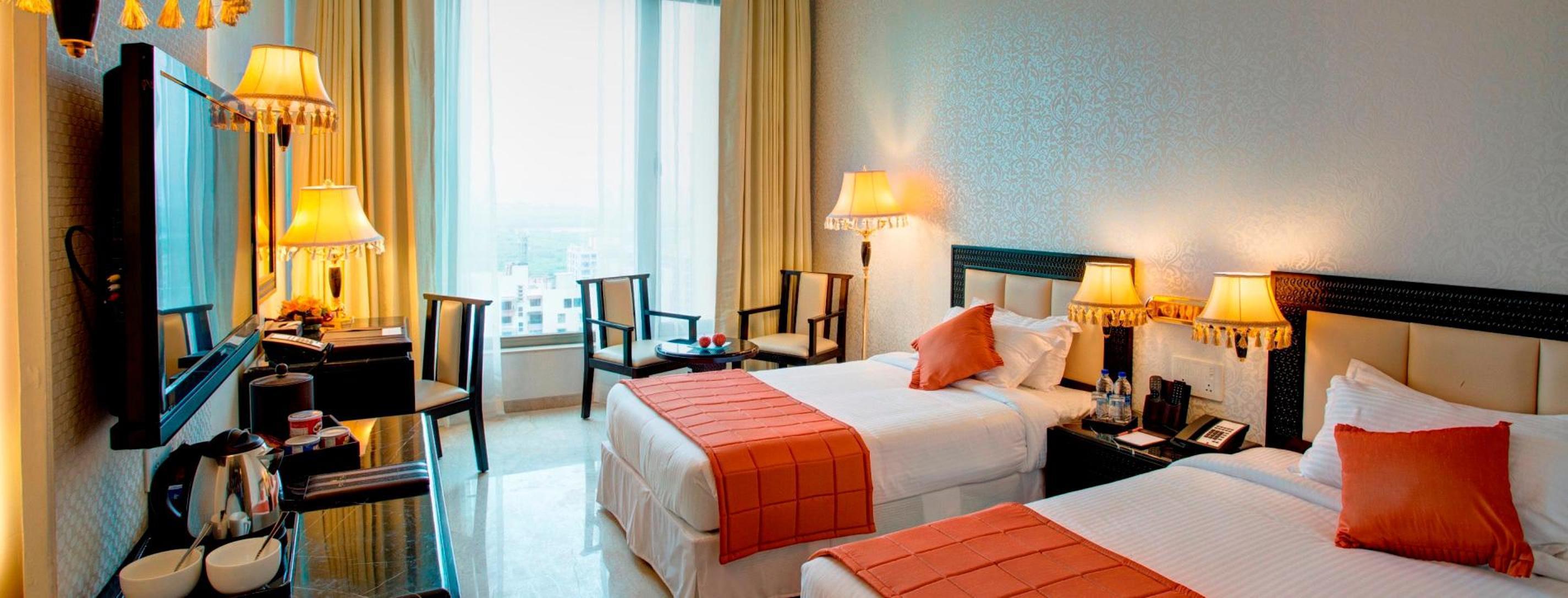 Royal Tulip Navi Mumbai Hotel Kültér fotó