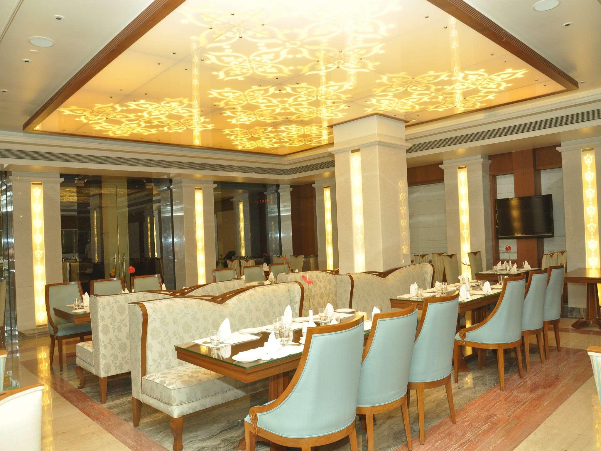 Royal Tulip Navi Mumbai Hotel Kültér fotó