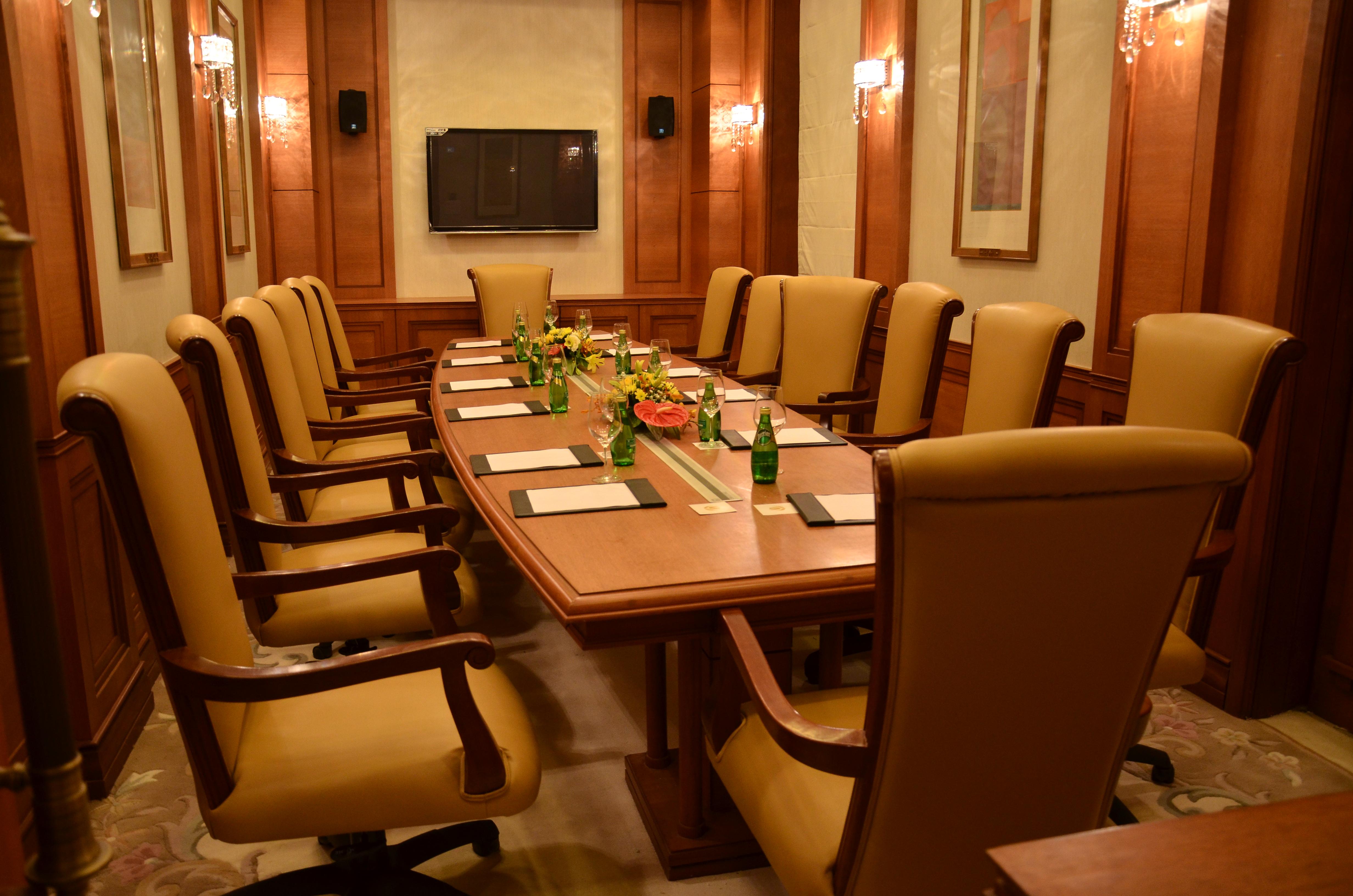 Royal Tulip Navi Mumbai Hotel Kültér fotó