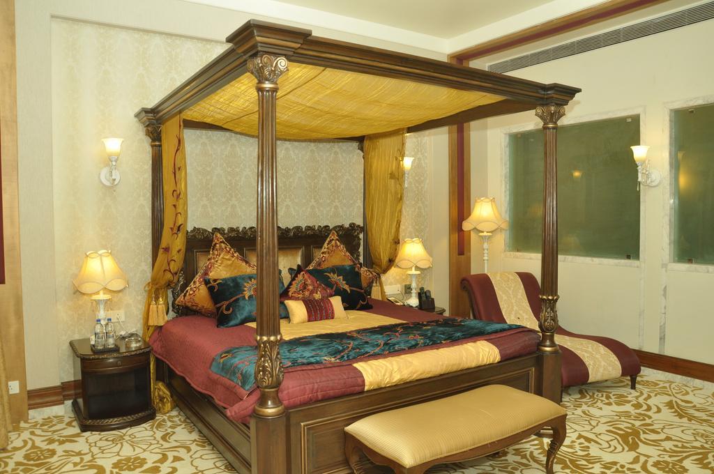 Royal Tulip Navi Mumbai Hotel Kültér fotó