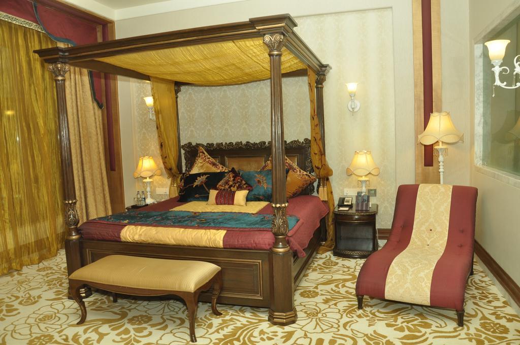 Royal Tulip Navi Mumbai Hotel Kültér fotó